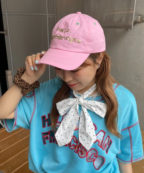 HELLO.SANFRANCISCO(ハローサンフランシスコ)の「【HELLO.SANFRANCISCO】スパンコールロゴリボンキャップ(キャップ・レディース・ピンク/イエロー/ネイビー・ONE SIZE)」の13枚目の写真