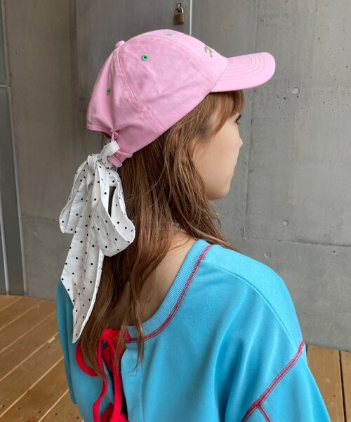 HELLO.SANFRANCISCO(ハローサンフランシスコ)の「【HELLO.SANFRANCISCO】スパンコールロゴリボンキャップ(キャップ・レディース・ピンク/イエロー/ネイビー・ONE SIZE)」の15枚目の写真