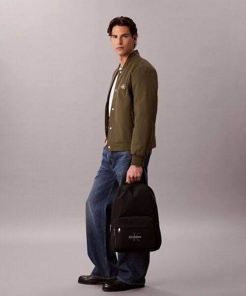 Calvin Klein（カルバン・クライン）の「リュック - スポーツエッセンシャルバックパック（バックパック/リュック・メンズ・ブラック・FREE）」の4枚目の写真