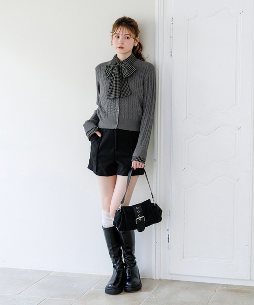 alotta(アロッタ)の「【Corie】チェック柄ボウタイシャツ2WAY仕様カーディガン(カーディガン/ボレロ・レディース・グレー/ブラック/アイボリー・M/L)」の8枚目の写真