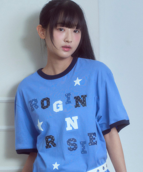 ROGIN N ROSIE(ロギンエンロージー)の「Logo Spell Point Starry Ringer T-shirt Blue(Tシャツ/カットソー・レディース・その他・FREE)」の3枚目の写真