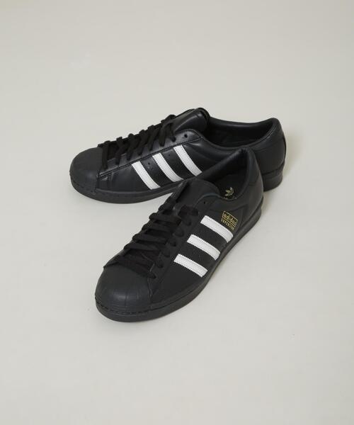 adidas(アディダス)の「adidas/SUPERSTAR VINTAGE(スニーカー・メンズ・ブラック・27/26/28)」の1枚目の写真