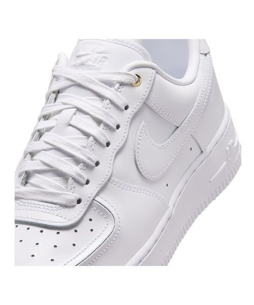 NIKE(ナイキ)の「【NIKE】W AIR FORCE 1 '07(スニーカー・レディース・ホワイト・25/25.5/23/23.5/24/24.5)」の17枚目の写真