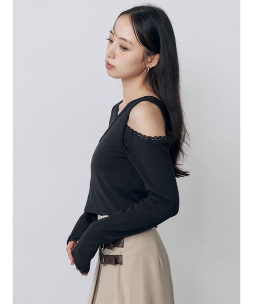MURUA(ムルーア)の「レーストリムレイヤードライクトップス(Tシャツ/カットソー・レディース・ブラック/ボルドー/アイボリー・FREE)」の8枚目の写真