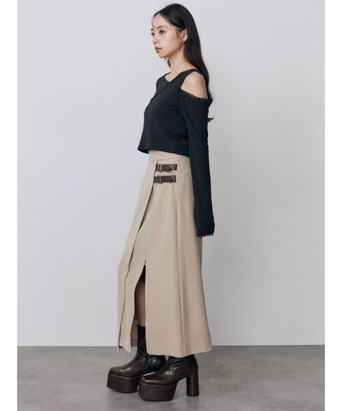 MURUA(ムルーア)の「レーストリムレイヤードライクトップス(Tシャツ/カットソー・レディース・ブラック/ボルドー/アイボリー・FREE)」の13枚目の写真