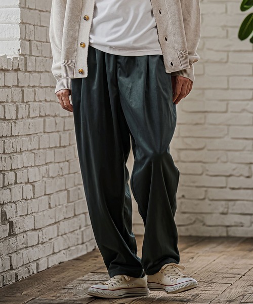 CAMBIO(カンビオ)の「mp15322- Velour Balloon Two Tuck Pants バルーン2タックパンツ(CAM26AW-002)(その他パンツ・メンズ・ブラック/グリーン/チャコール・S/M/L)」の12枚目の写真