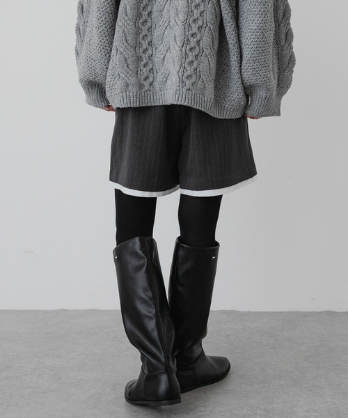 SENSE OF PLACE by URBAN RESEARCH(センスオブプレイスバイアーバンリサーチ)の「『イージーケア』レイヤードヘムショートパンツ(その他パンツ・レディース・グレー系その他/ブラック・MEDIUM/SMALL)」の6枚目の写真