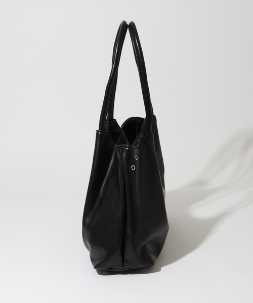 MUCENT（ムセント）の「【MUCENT/ムセント】EPEE MIDDLE STITCH LEATHER TOTE BAG UNISEX/エペ ミドル スティッチ レザー トートバッグ（トートバッグ・メンズ・ブラック・FREE）」の8枚目の写真