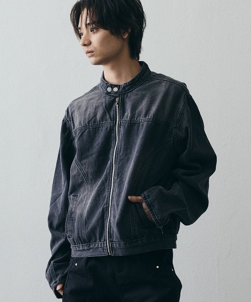 Shoowtime(ショウタイム)の「Vintage-Like Denim Short Blouson / ヴィンテージライクデニムショートブルゾン(デニムジャケット・メンズ・ブラック・MEDIUM/X-LARGE/LARGE)」の2枚目の写真