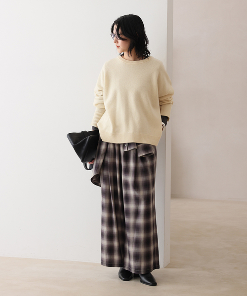 JOURNAL STANDARD（ジャーナルスタンダード）の「COLLINSVILLE クルーネックプルオーバー（ニット/セーター・レディース・チャコールグレー/イエロー/アイボリー・FREE）」の22枚目の写真