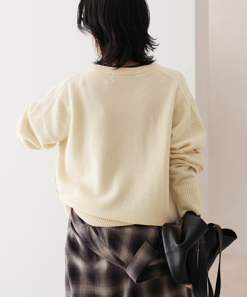 JOURNAL STANDARD（ジャーナルスタンダード）の「COLLINSVILLE クルーネックプルオーバー（ニット/セーター・レディース・チャコールグレー/イエロー/アイボリー・FREE）」の8枚目の写真