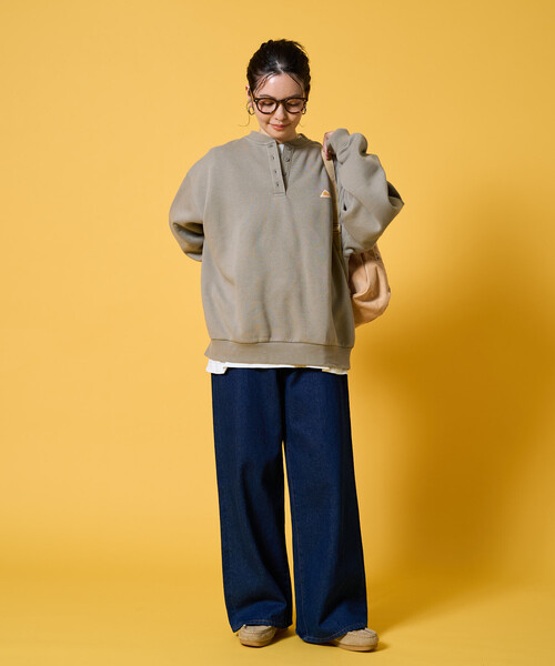 FREAK'S STORE(フリークスストア)の「限定展開 KELTY × FREAK'S STORE/ケルティ 別注 ヘンリーネック 裏起毛 スウェット プルオーバー(スウェット・レディース・ライトグレー/ブラック/ブラウン/ネイビー/ベージュ/ナチュラル/ピンク・フリ-)」の16枚目の写真