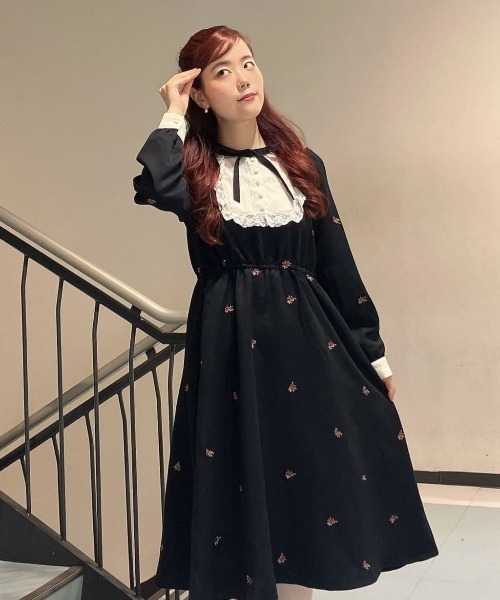 F i.n.t（フィント）の「プチローズ刺繍レースヨークワンピース/fint フィント（ワンピース・レディース・ブラウン/ブラック・FREE）」の8枚目の写真