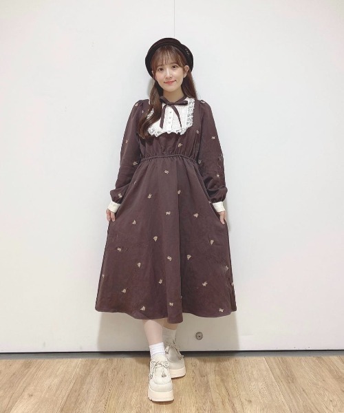 F i.n.t（フィント）の「プチローズ刺繍レースヨークワンピース/fint フィント（ワンピース・レディース・ブラウン/ブラック・FREE）」の10枚目の写真