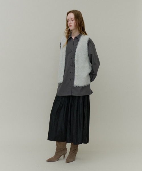 Plumel(プルメル)の「Long lame Shaggy Knit Vest / ロングラメシャギーニットベスト(ベスト・レディース・ネイビー/グレー/アイボリー・MEDIUM)」の12枚目の写真