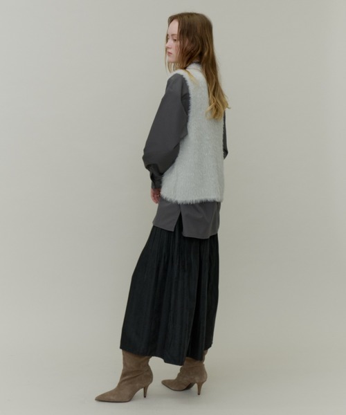 Plumel(プルメル)の「Long lame Shaggy Knit Vest / ロングラメシャギーニットベスト(ベスト・レディース・ネイビー/グレー/アイボリー・MEDIUM)」の9枚目の写真