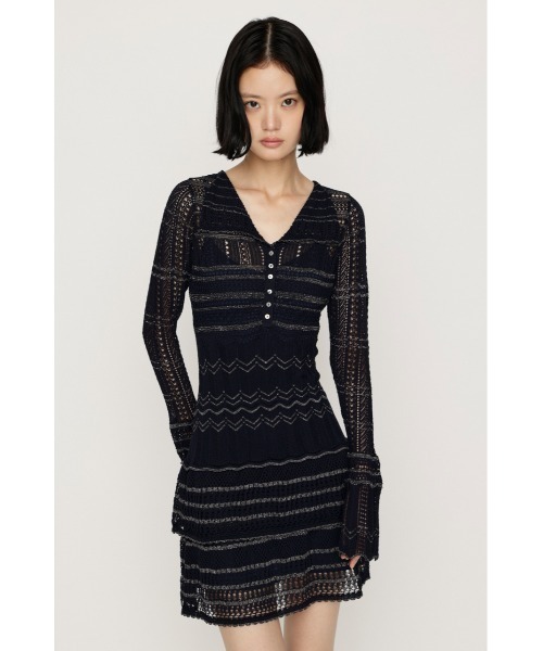 SLY(スライ)の「CROCHET KNIT S/OP クロシェニットショートワンピース 秋服(ワンピース・レディース・ブラック/ネイビー・FREE)」の1枚目の写真
