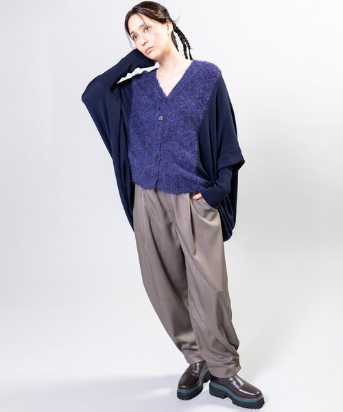 OSMOSIS(オズモーシス)の「ボタンアレンジパンツ(その他パンツ・レディース・グレイッシュベージュ/ブラック/カーキブラウン・ONE SIZE)」の4枚目の写真