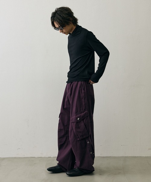 Shoowtime（ショウタイム）の「Slim Fit  Button Detail High Neck Long Sleeve Tee   / スリムフィットボタンディテールハイネックロングスリーブTシャツ（Tシャツ/カットソー・メンズ・ブラック/グレー・LARGE/MEDIUM/X-LARGE）」の16枚目の写真