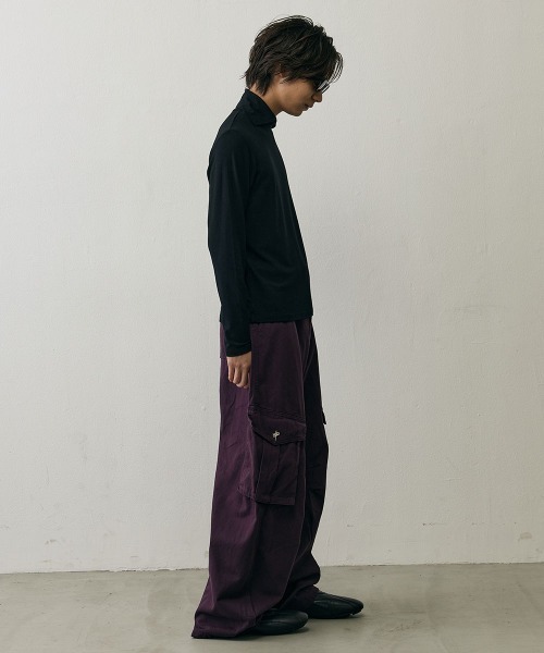 Shoowtime（ショウタイム）の「Slim Fit  Button Detail High Neck Long Sleeve Tee   / スリムフィットボタンディテールハイネックロングスリーブTシャツ（Tシャツ/カットソー・メンズ・ブラック/グレー・LARGE/MEDIUM/X-LARGE）」の18枚目の写真
