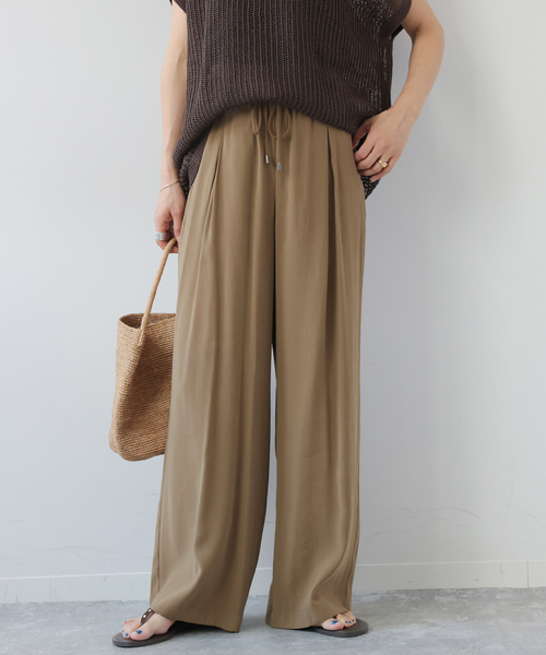 JOURNAL STANDARD relume(ジャーナルスタンダード レリューム)の「《追加》フィブリルインタックイージーパンツ(その他パンツ・レディース・ブラウン/ブラック/ベージュ・36/38)」の8枚目の写真