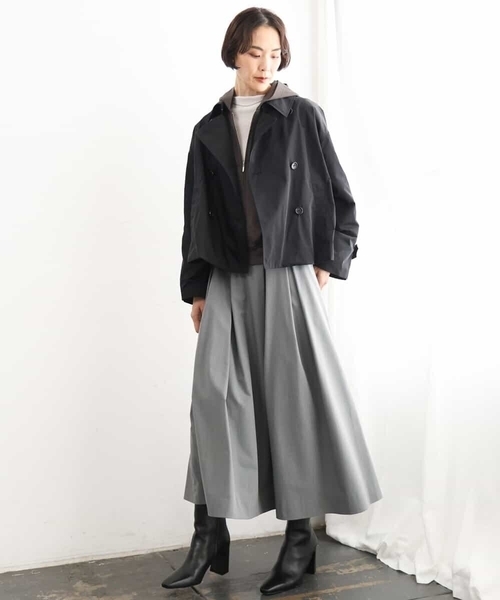 MICHEL KLEIN（ミッシェル・クラン）の「[定番]スタンドカラーショートブルゾン（ピーコート・レディース・ブラック/ベージュ・38）」の8枚目の写真