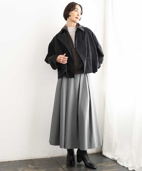 MICHEL KLEIN（ミッシェル・クラン）の「[定番]スタンドカラーショートブルゾン（ピーコート・レディース・ブラック/ベージュ・38）」の9枚目の写真