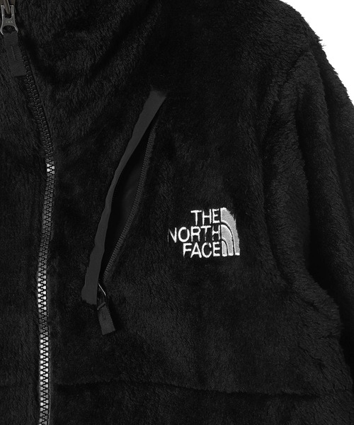 THE NORTH FACE（ザノースフェイス）の「Versa Loft Jacket NA62550_1（ブルゾン・メンズ・ブラック・SMALL/MEDIUM）」の6枚目の写真
