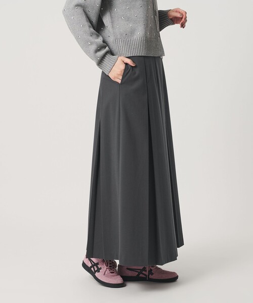 BEAUTY&YOUTH UNITED ARROWS(ビューティーアンドユースユナイテッドアローズ)の「ソリッド&ストライプ ワイドプリーツスカート(スカート・レディース・ダークグレー/ブラック・M/XS/S)」の4枚目の写真
