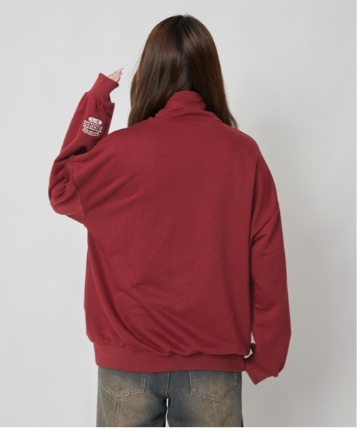 GORGE(ゴージ)の「カレッジロゴ ハーフジップ裏毛トップス|全3色(Tシャツ/カットソー・レディース・ブラック/レッド/杢グレー・F)」の17枚目の写真