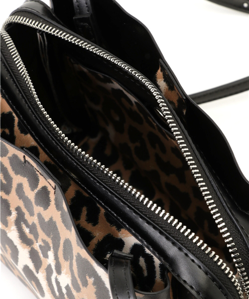 MOUSSY（マウジー）の「SATCHEL BAG（ショルダーバッグ・レディース・グリーン/レッド/ブラウン系その他・FREE）」の10枚目の写真