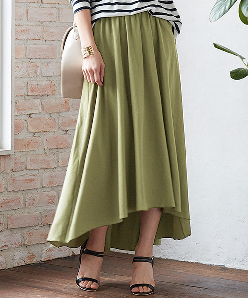 Pierrot（ピエロ）の「ジョーゼット素材 ヘムフレアロングスカート/エアリースカート（スカート・レディース・オレンジ/ブラック/カーキ/ブルー/ライトピンク/ベージュ・M/L）」の3枚目の写真