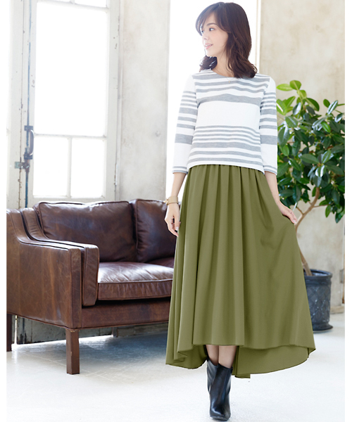 Pierrot（ピエロ）の「ジョーゼット素材 ヘムフレアロングスカート/エアリースカート（スカート・レディース・オレンジ/ブラック/カーキ/ブルー/ライトピンク/ベージュ・M/L）」の9枚目の写真