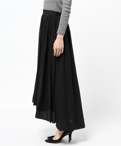 Pierrot（ピエロ）の「ジョーゼット素材 ヘムフレアロングスカート/エアリースカート（スカート・レディース・オレンジ/ブラック/カーキ/ブルー/ライトピンク/ベージュ・M/L）」の22枚目の写真