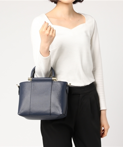 NATURAL BEAUTY BASIC（ナチュラルビューティーベーシック）の「切替ボックスショルダーバッグ（トートバッグ・レディース・イエロー/ネイビー/ブルー/ブルー系その他/ダークネイビー/イエロー系その他・ﾌﾘ-）」の20枚目の写真