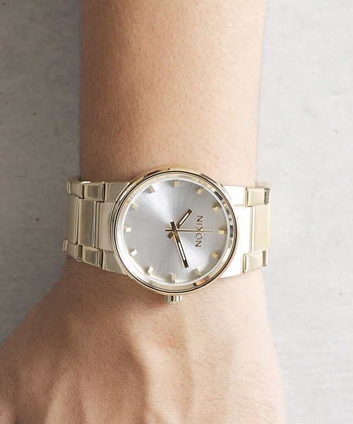 NIXON（ニクソン）の「THE CANNON（アナログ腕時計）」 - WEAR