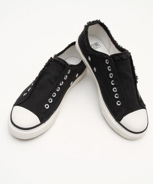 coen(コーエン)の「キャンバススリッポンスニーカー(メンズ)(スリッポン・メンズ・ホワイト/ブラック・MEDIUM/LARGE/SMALL)」の15枚目の写真