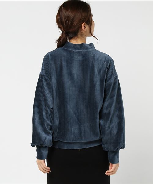 WEGO（ウィゴー）の「WEGO/カットコールハイネックボリュームプルオーバー（スウェット・レディース・ダークグリーン/オフホワイト/ブラック/キャメル/ライトピンク・FREE）」の7枚目の写真