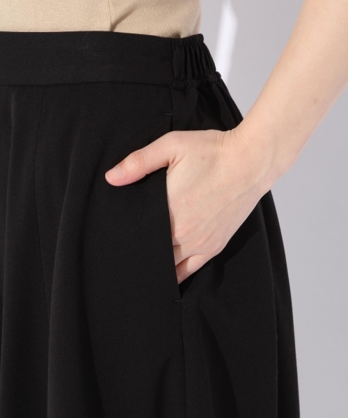 niko and...（ニコアンド）の「TRPUキモウフレアミドルパンツ（その他パンツ・レディース・チャコール/ブラック/キャメル/グリーン・4/3）」の15枚目の写真