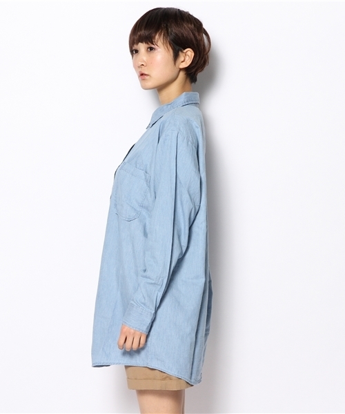 WEGO（ウィゴー）の「デニムBIGシャツ（シャツ/ブラウス・レディース・インディゴブルー/ダークインディゴブルー/ライトインディゴブルー・FREE）」の5枚目の写真