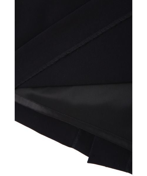 22 OCTOBRE(ヴァンドゥ-オクトーブル)の「フレックスムーブスカート【セットアップ対応】(スーツジャケット・レディース・ブラック/ベージュ・40/38/36/42)」の12枚目の写真