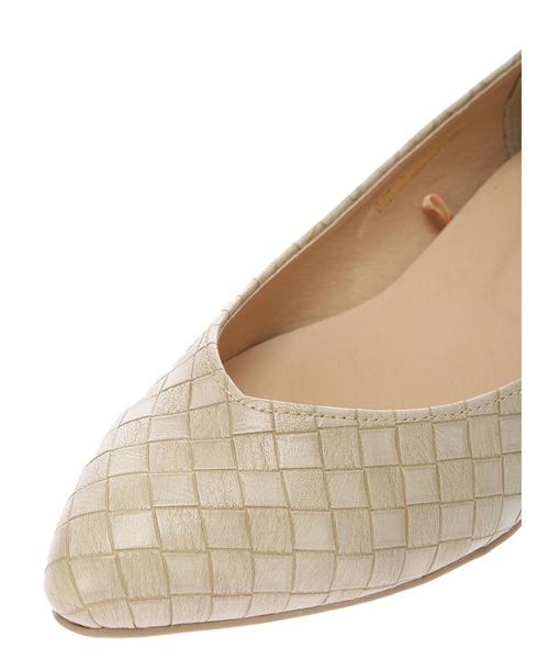 AMERICAN HOLIC（アメリカンホリック）の「Vカットパンプス（パンプス・レディース・ベージュ/ネイビー・M/S/L）」の7枚目の写真