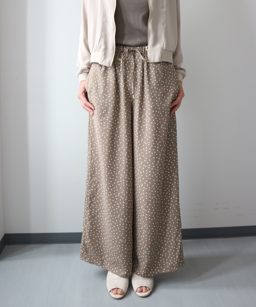 AMERICAN HOLIC（アメリカンホリック）の「・ドロストとろみワイドパンツ2（その他パンツ・レディース・グレイッシュベージュ/ネイビー/サックスブルー/ベージュ/ブラック/その他1/ドット/グレー系その他・L/M）」の11枚目の写真