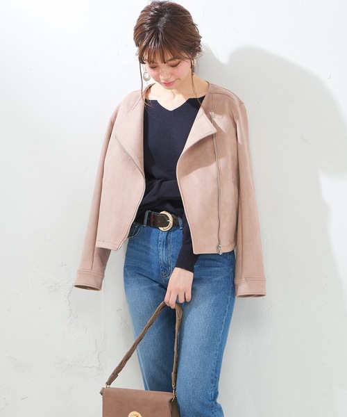 natural couture（ナチュラルクチュール）の「きれいめキーネックニット（ニット/セーター・レディース・ブラック/ベージュ/オフホワイト/イエロー/ラベンダー・FREE）」の8枚目の写真