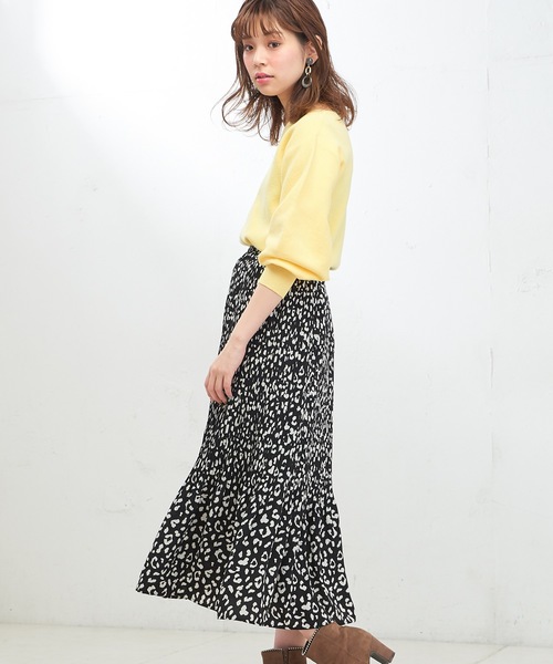 natural couture（ナチュラルクチュール）の「きれいめキーネックニット（ニット/セーター・レディース・ブラック/ベージュ/オフホワイト/イエロー/ラベンダー・FREE）」の9枚目の写真