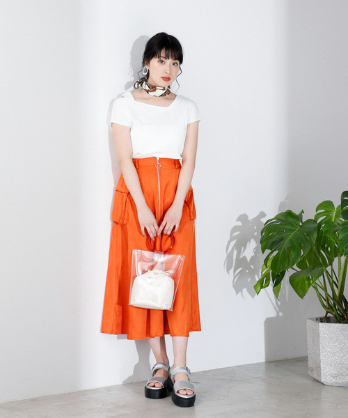 WEGO（ウィゴー）の「DISPARK/BIGポケットボリュームスカート（スカート・レディース・ブラック/ベージュ/オレンジ・FREE）」の16枚目の写真