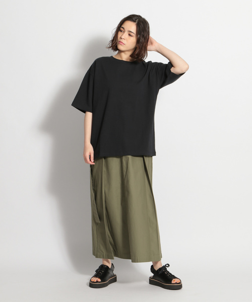 niko and...（ニコアンド）の「バックロゴワイドTシャツ（Tシャツ/カットソー・レディース・ブラック/ベージュ/オフホワイト・LARGE/MEDIUM）」の5枚目の写真