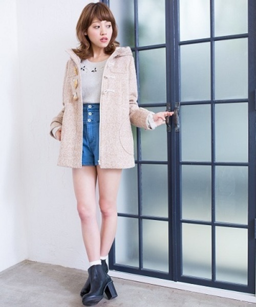 Heather（ヘザー）の「BIGフードダッフルコート 547128（ダッフルコート・レディース・ホワイト×ブラック/ベージュ系その他/アイボリー・SMALL/MEDIUM）」の11枚目の写真