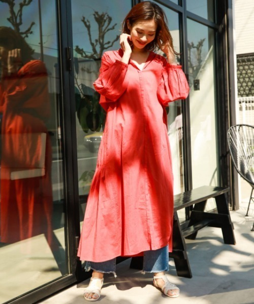 BAYFLOW（ベイフロー）の「ボイルハオリワンピース（ワンピース・レディース・ベージュ/ブラウン/レッド・FREE）」の3枚目の写真