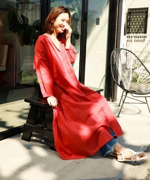 BAYFLOW（ベイフロー）の「ボイルハオリワンピース（ワンピース・レディース・ベージュ/ブラウン/レッド・FREE）」の14枚目の写真